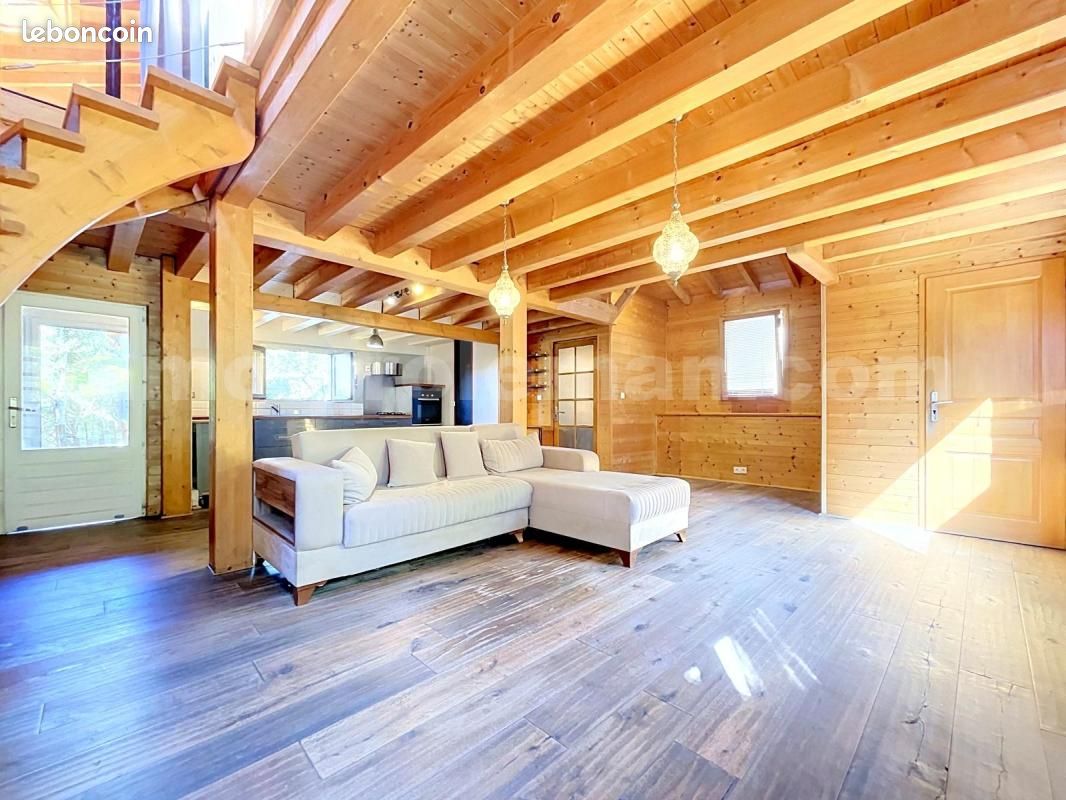 Appartement 3 pièces 90 m² · à Lucinges · 90 m² · 360 000 €