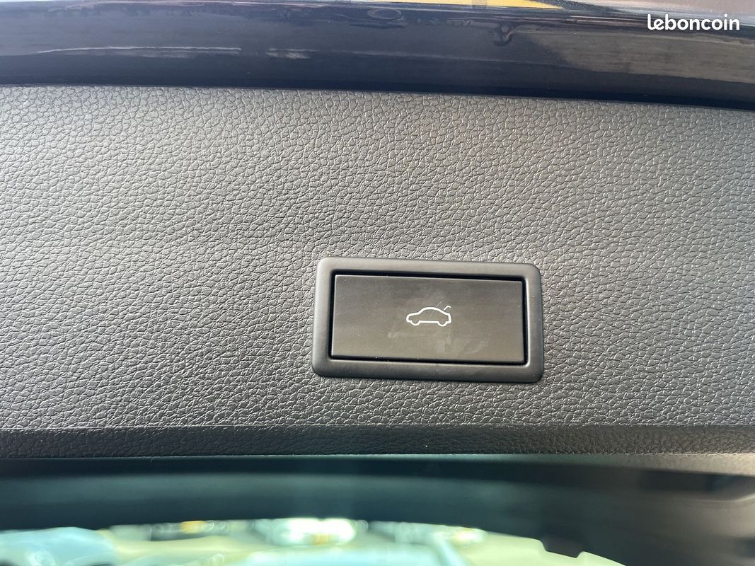 Seat ATECA 2.0 TDI 150 CH STYLE BUSINESS GPS CAMERA (image 9)