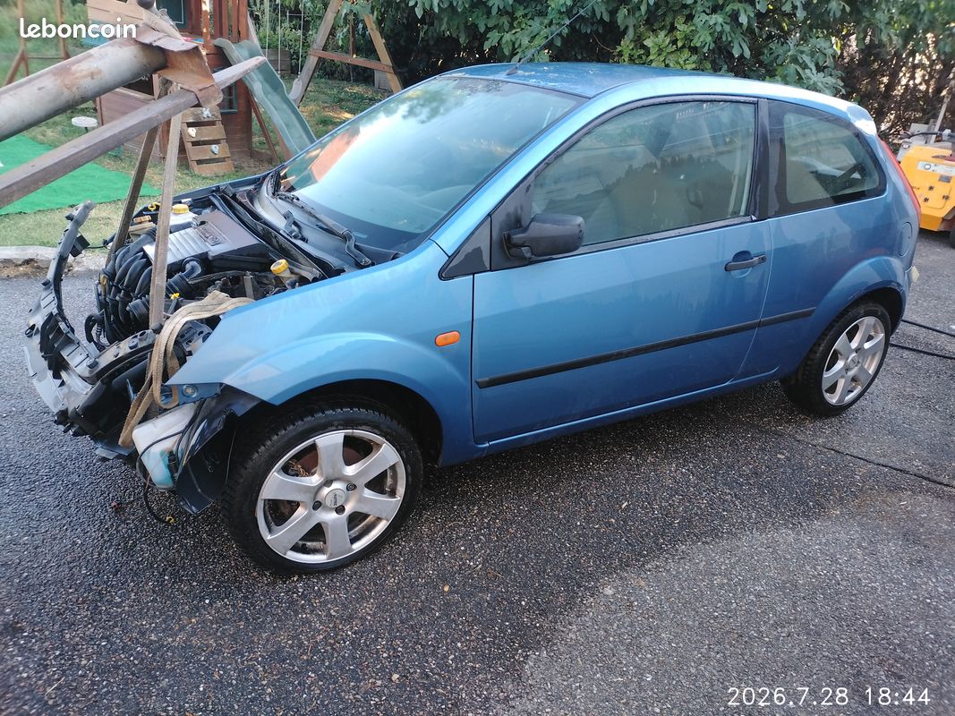 Ford fiesta 1,6 (image 2)