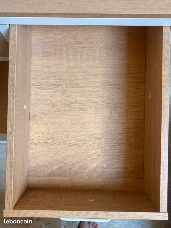 Coiffeuse avec miroir triptyque et tabouret (image 4)