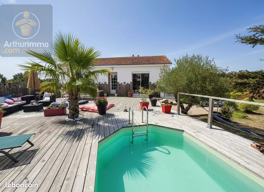 Maison 7 pièces 137 m² · à Bois-de-Céné · 137 m² · 272 900 €