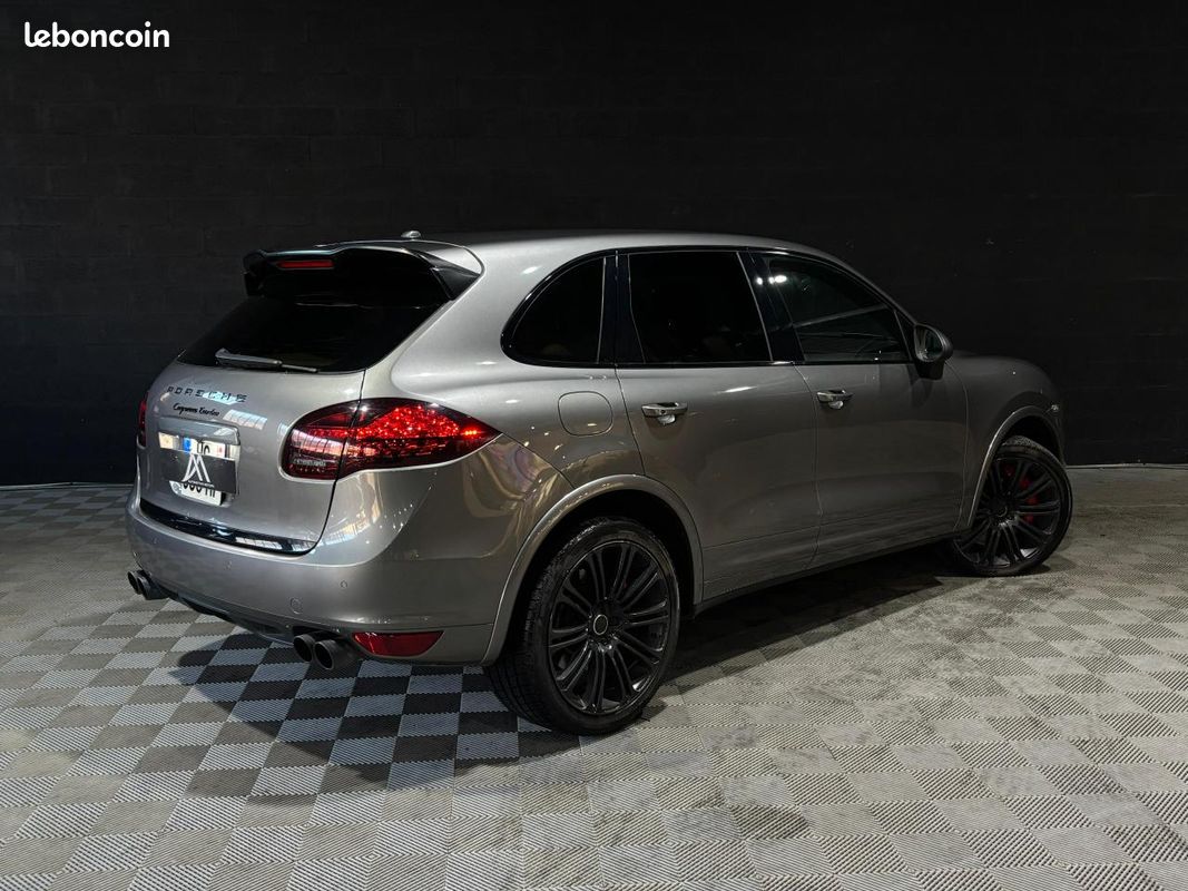 PORSCHE CAYENNE Turbo 4,8i V8 ? 500 ch ? 4 sièges chauffants ? Toit ouvrant (image 3)