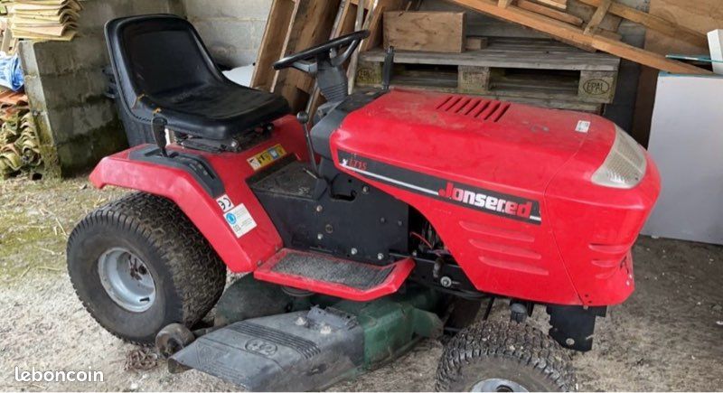 Tracteur tondeuse Jonsered LT15 (image 1)