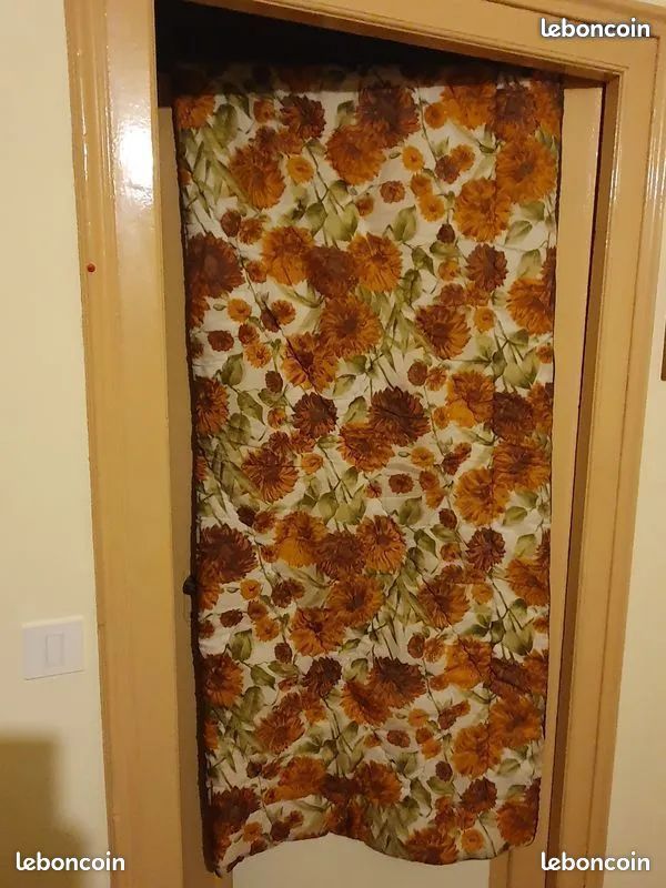Sac de Couchage Duvet Matelassé Vintage à Rayures Couverture de Camping Imprimé Floral - France