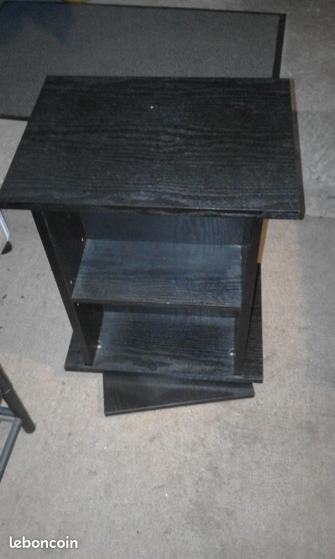 Petit meuble (image 1)