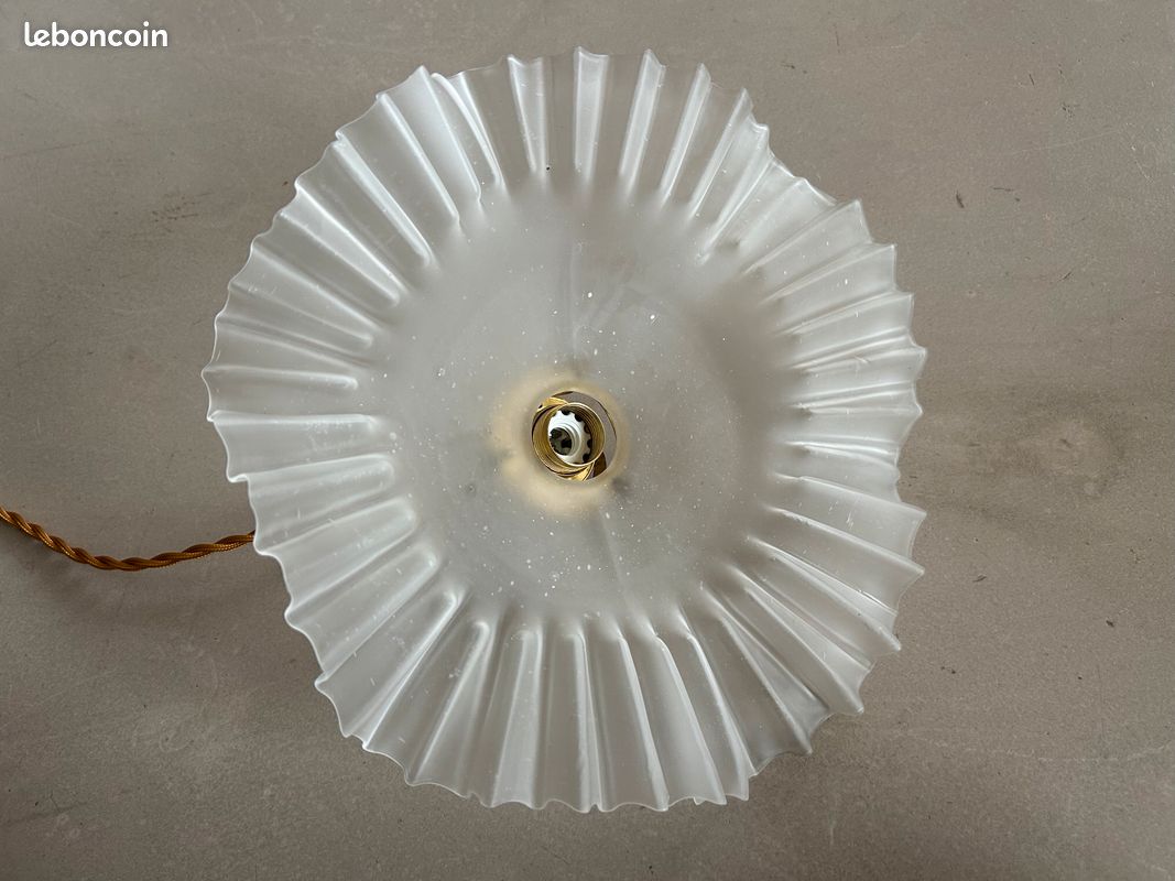 Suspension en verre ancienne (image 14)