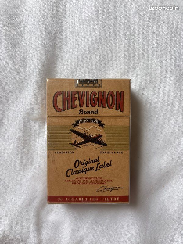 chevignon cigarettes King Size Filter Cigarette Hard Pack! Made in France! Packaging from the past: 10