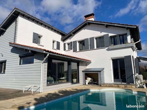 Maison 7 pièces 205 m²