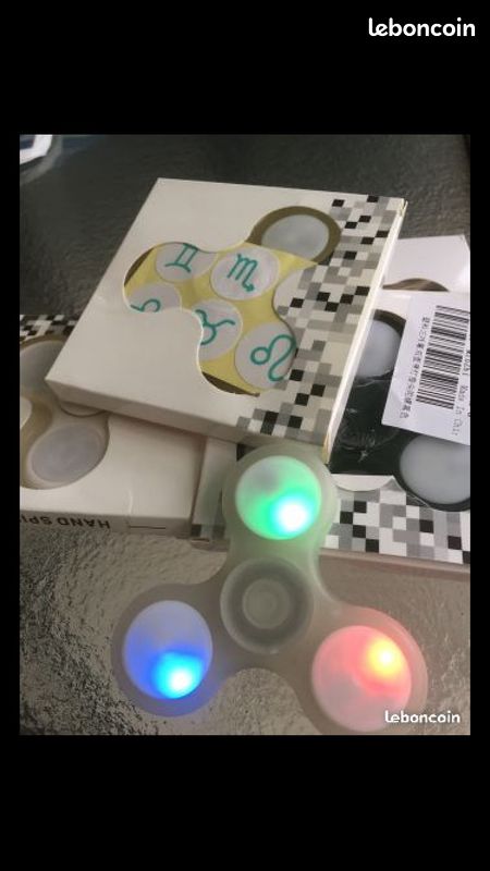 Hand spinner lumineux 5Euro(s) (image 2)