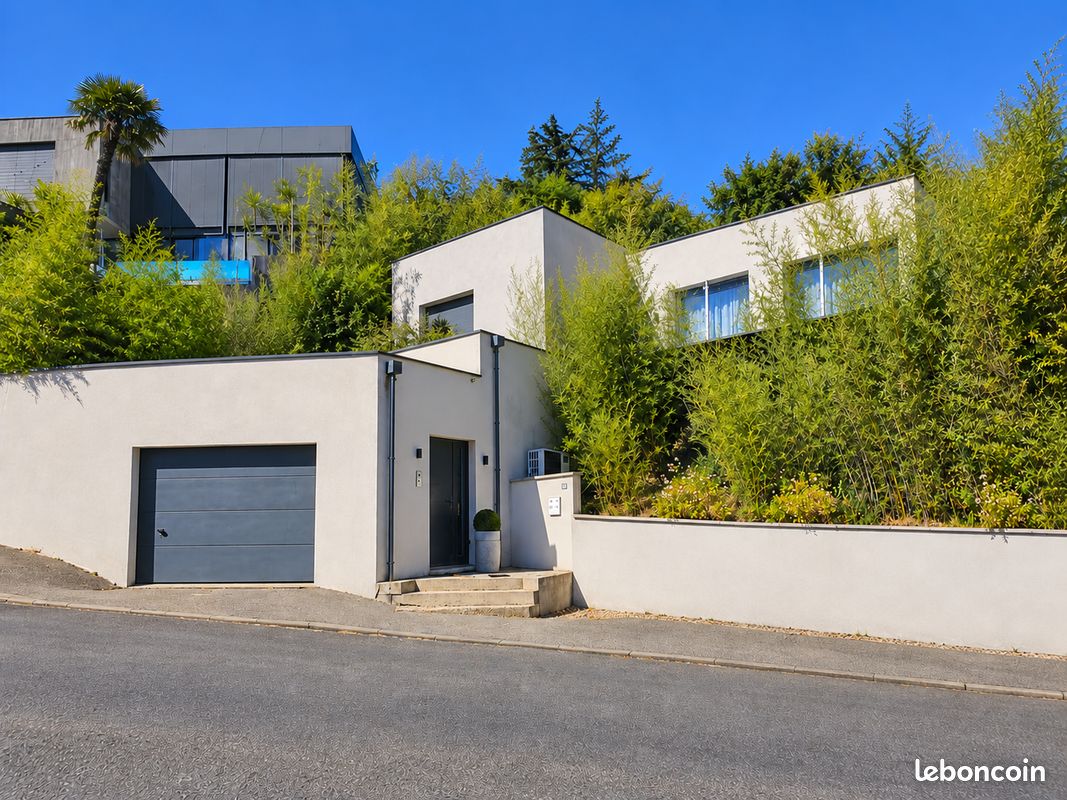 Maison 7 pièces 180 m² · à Seyssuel · 180 m² · 695 000 €