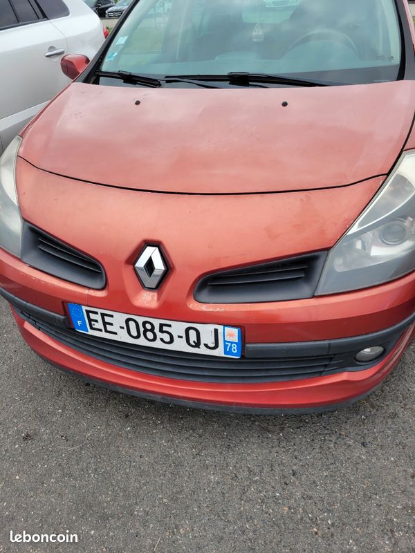 Clio 3 1.5L dCi 86cv année 2008 110000 km (image 2)