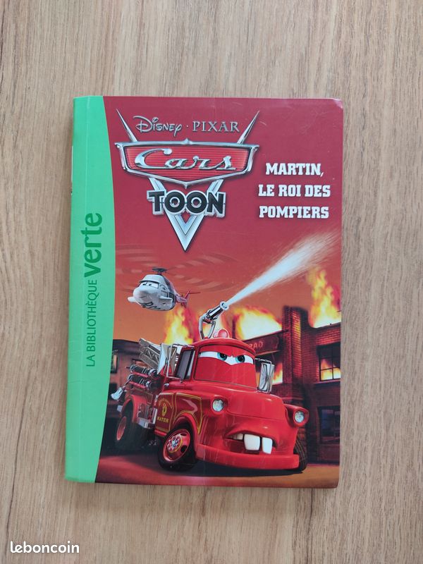 Livre bibliothèque verte cars toon (image 1)
