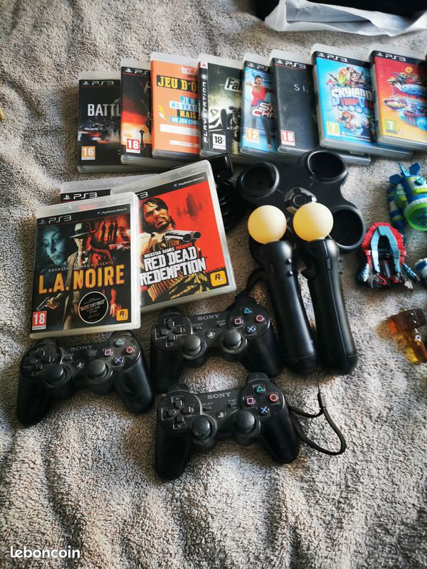 Ps3 320 go 3 manettes 2 move 17 jeux (image 2)