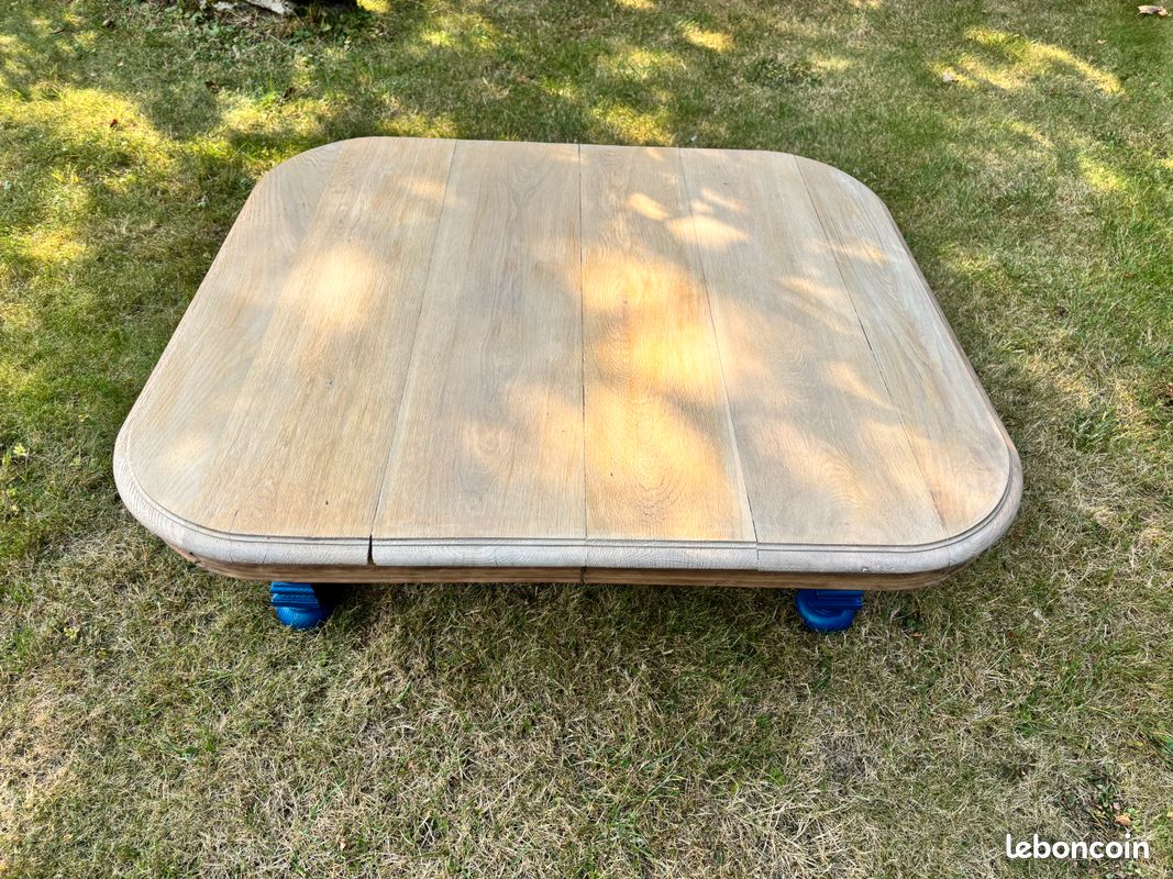 Table (image 1)