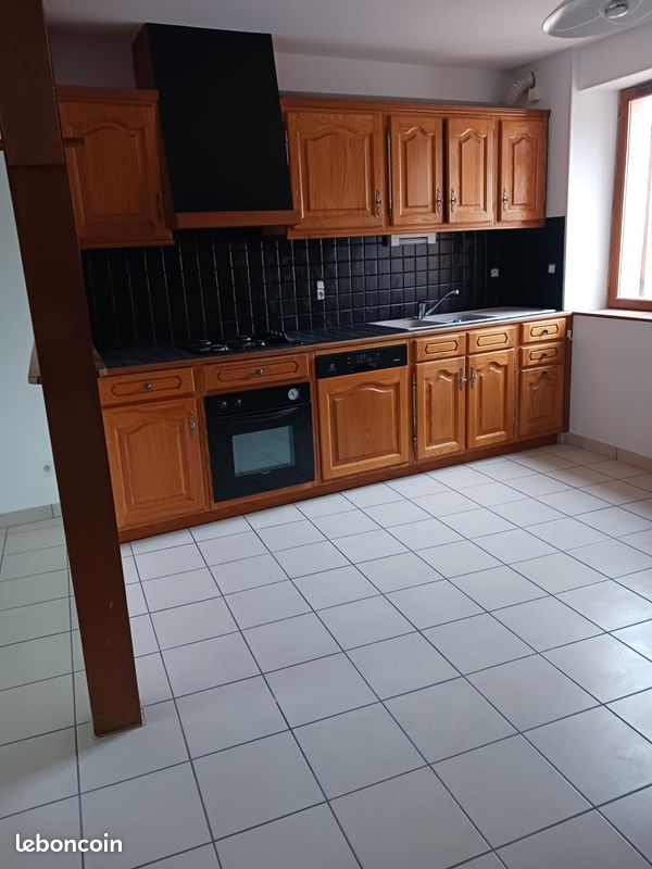 Maison 4 pièces 83 m² · à Verneuil · 83 m² · 690 €/mois