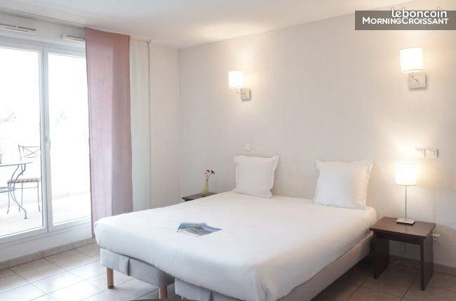 Appartement 1 pièce 29 m² · à Six-Fours-les-Plages · 29 m² · 870 €