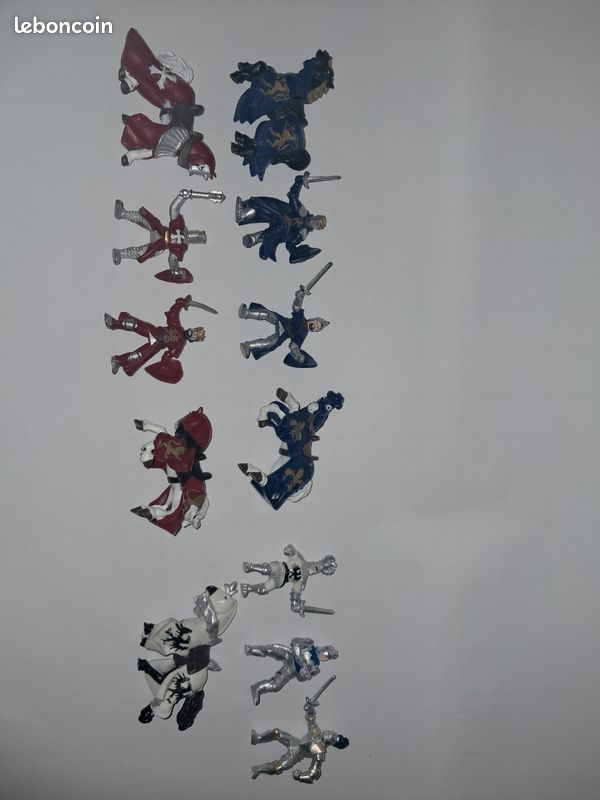 Lot de 7 chevaliers et 5 chevaux (image 2)
