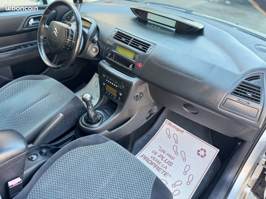 Citroën C4 1.6 HDi 109CH AMBIANCE (image 23)