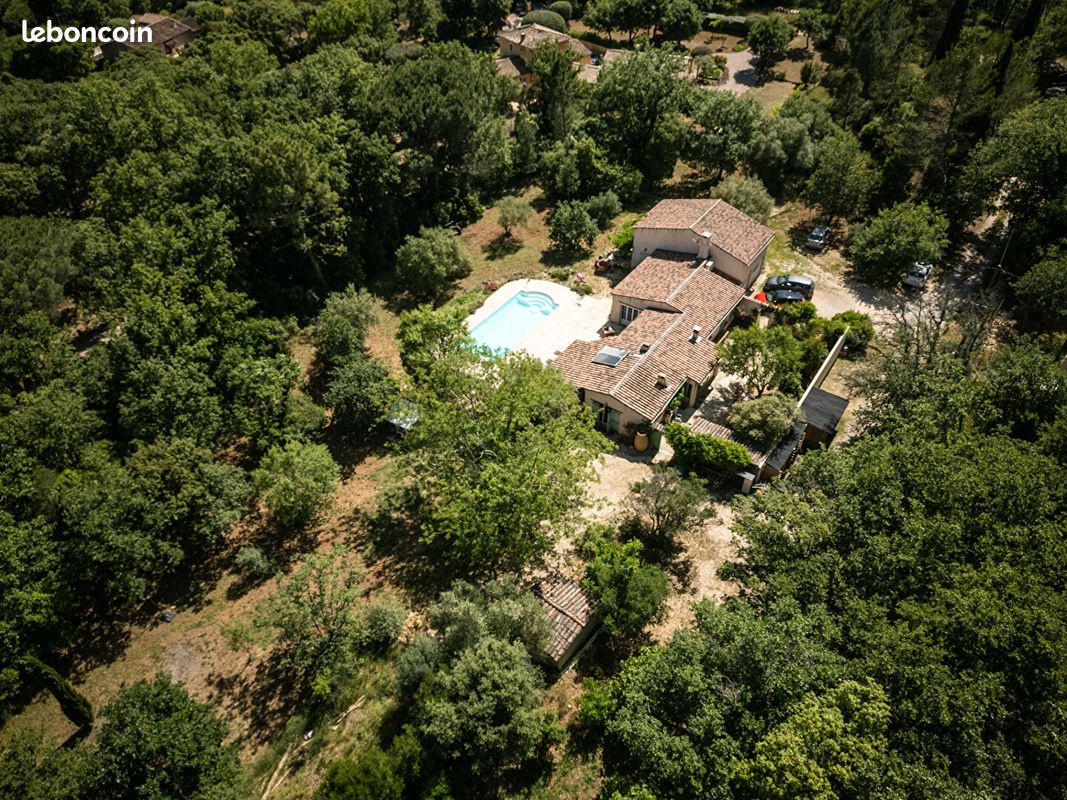 Maison 7 pièces 196 m² · à Forcalqueiret · 196 m² · 590 000 €