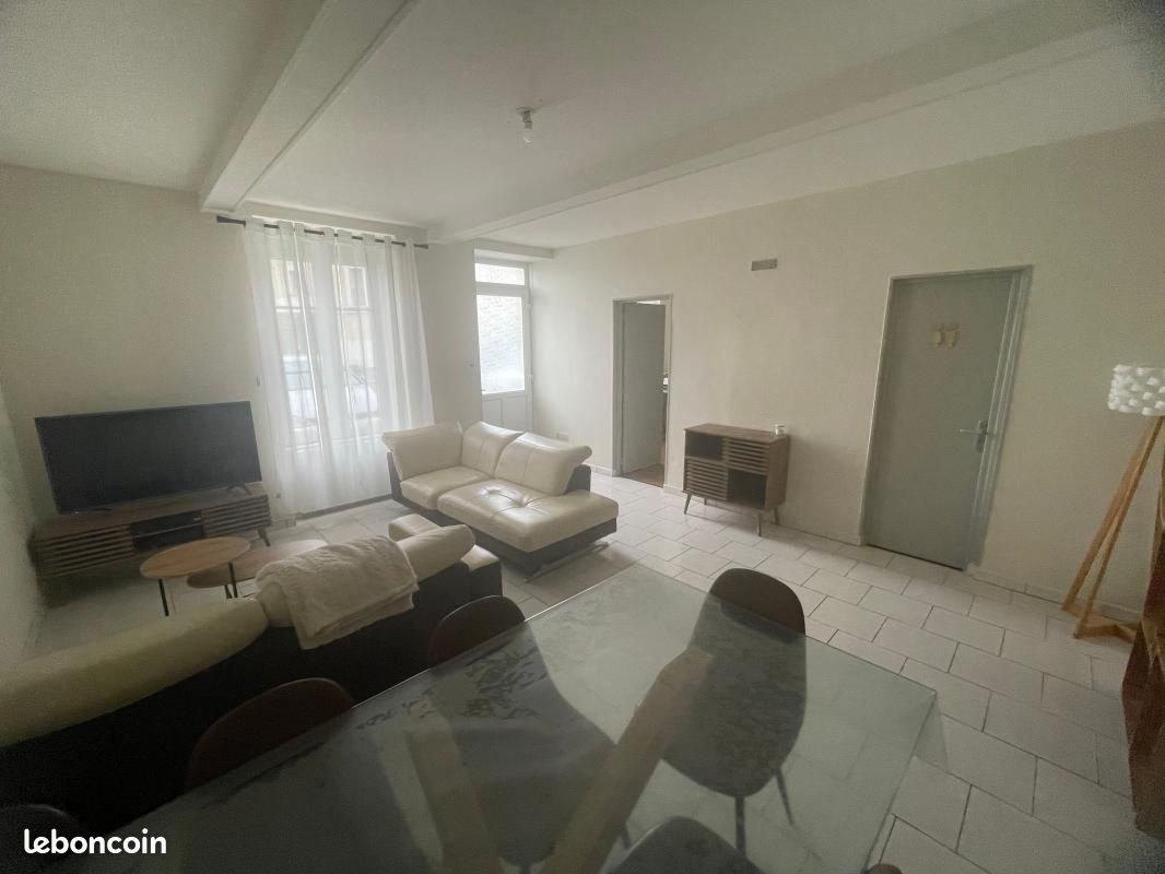 Maison 3 pièces 111 m² · à Escoville · 111,4 m² · 806 €/mois