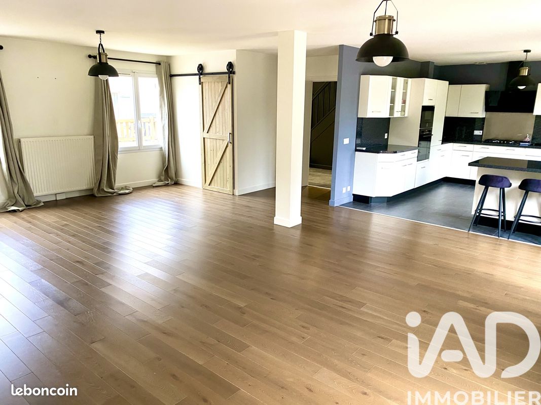 Maison 5 pièces 145 m² · à Belloy-en-France · 145 m² · 455 000 €