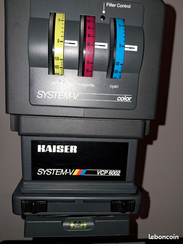 Agrandisseur Couleur Kaiser VCP 6000 – Analogique – Occasion