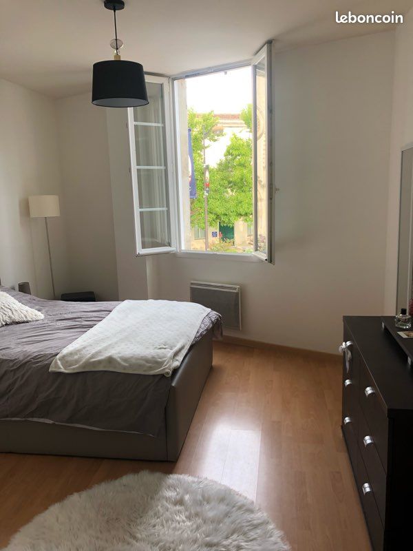Appartement 3 pièces 98 m² · à Cognac · 98 m² · 100 000 €