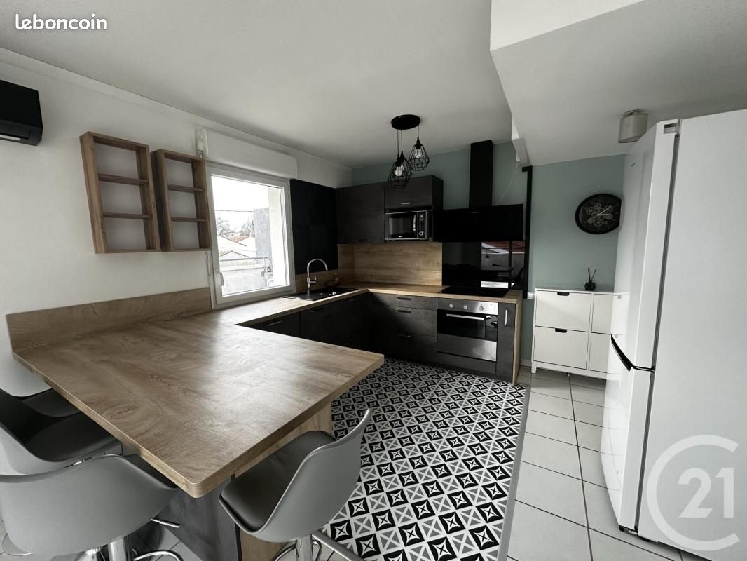 Appartement 2 pièces 37 m² · à Mérignac · 37 m² · 902 €/mois
