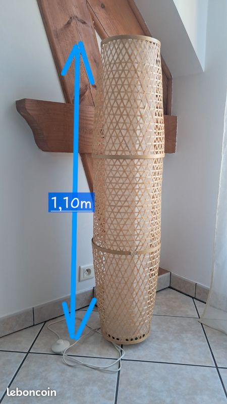 Lampe Ikea sur pieds (image 1)
