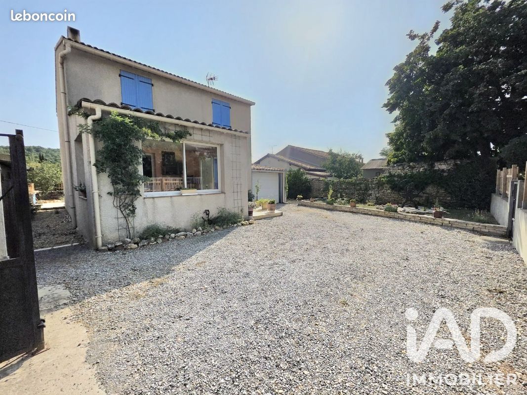 Maison 6 pièces 135 m² · à Thézan-des-Corbières · 135 m² · 250 000 €