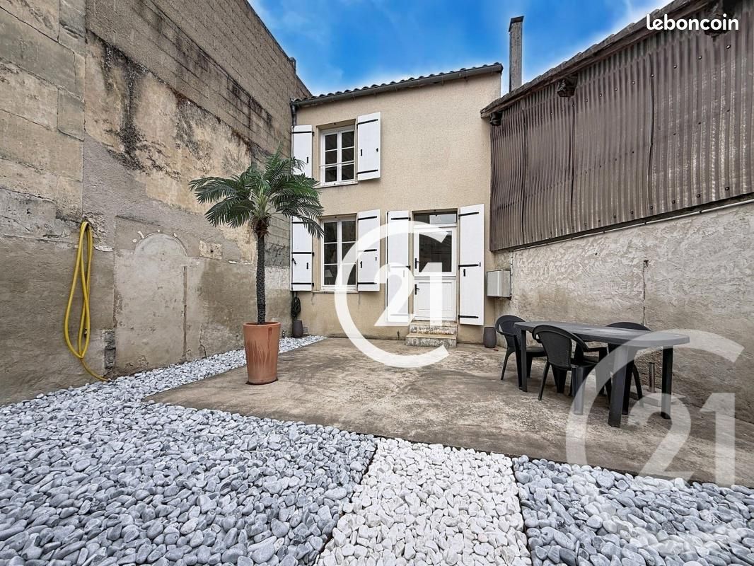 Maison 3 pièces 75 m² · à Cognac · 75 m² · 170 880 €