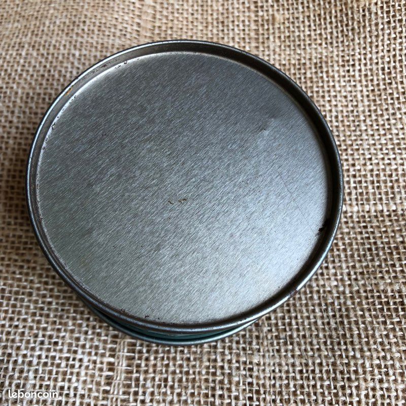 Petite boîte décorative (image 2)