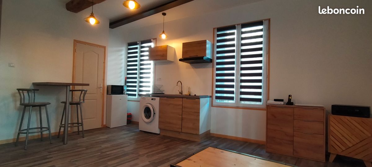 Appartement 1 pièce 25 m² · à Nîmes · 25 m² · 445 €