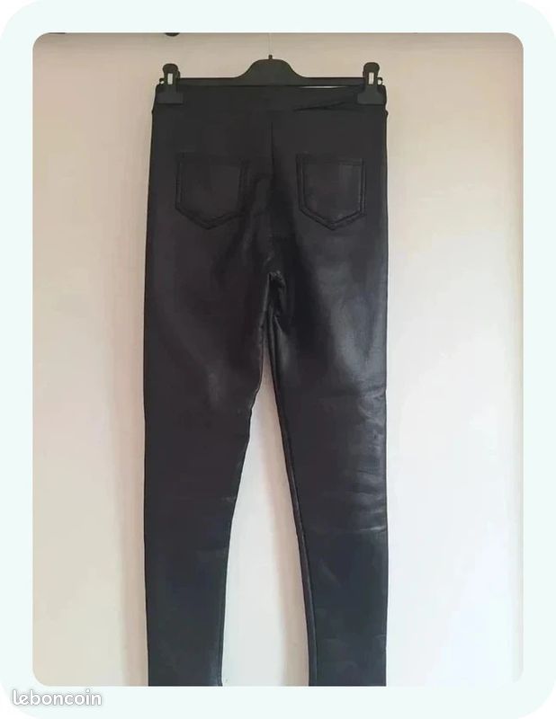 [R0029] Legging / Pantalon Simili Cuir Noir M2K Paris - Taille S/M (image 6)