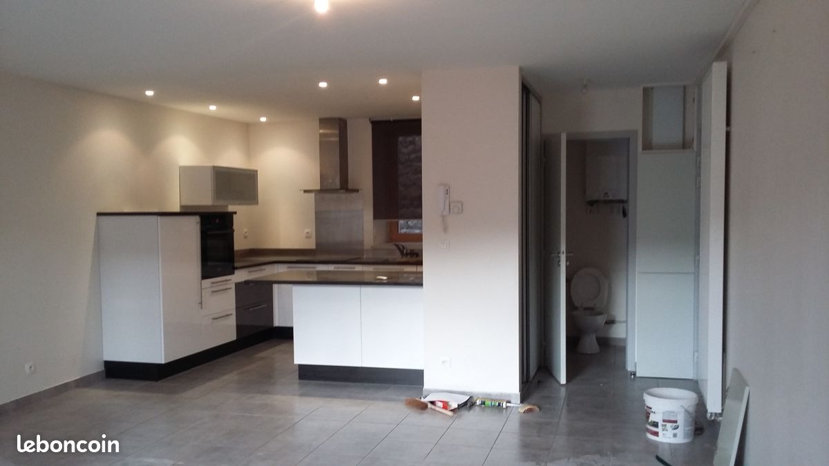 Appartement 3 pièces 74 m² · à Brives-Charensac · 74 m² · 760 €