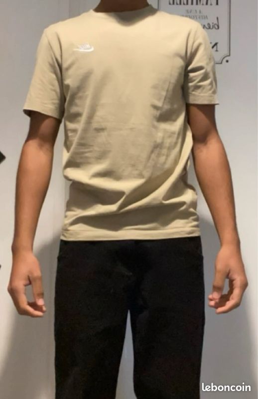 Lot de t-shirt (image 1)