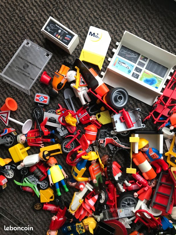 Playmobil theme garage (image 7)