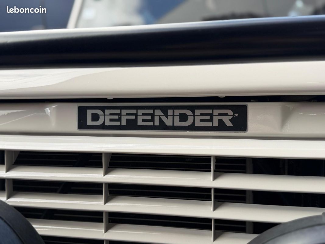LAND ROVER DEFENDER 90 Trophy RARE 2.5 TDI Origine France Magnifique État (image 14)
