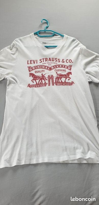 T-shirt Levi's état neuf (image 1)
