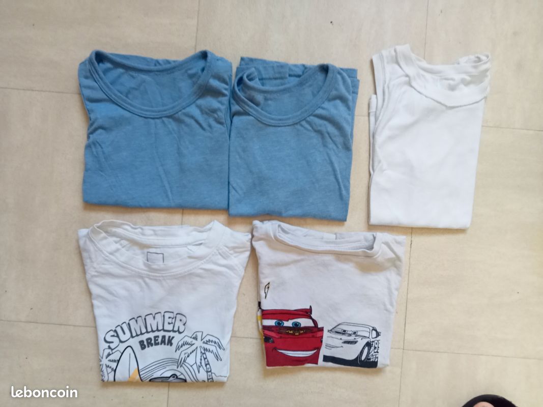 Lot de 5 T-shirt 4 ans (image 1)