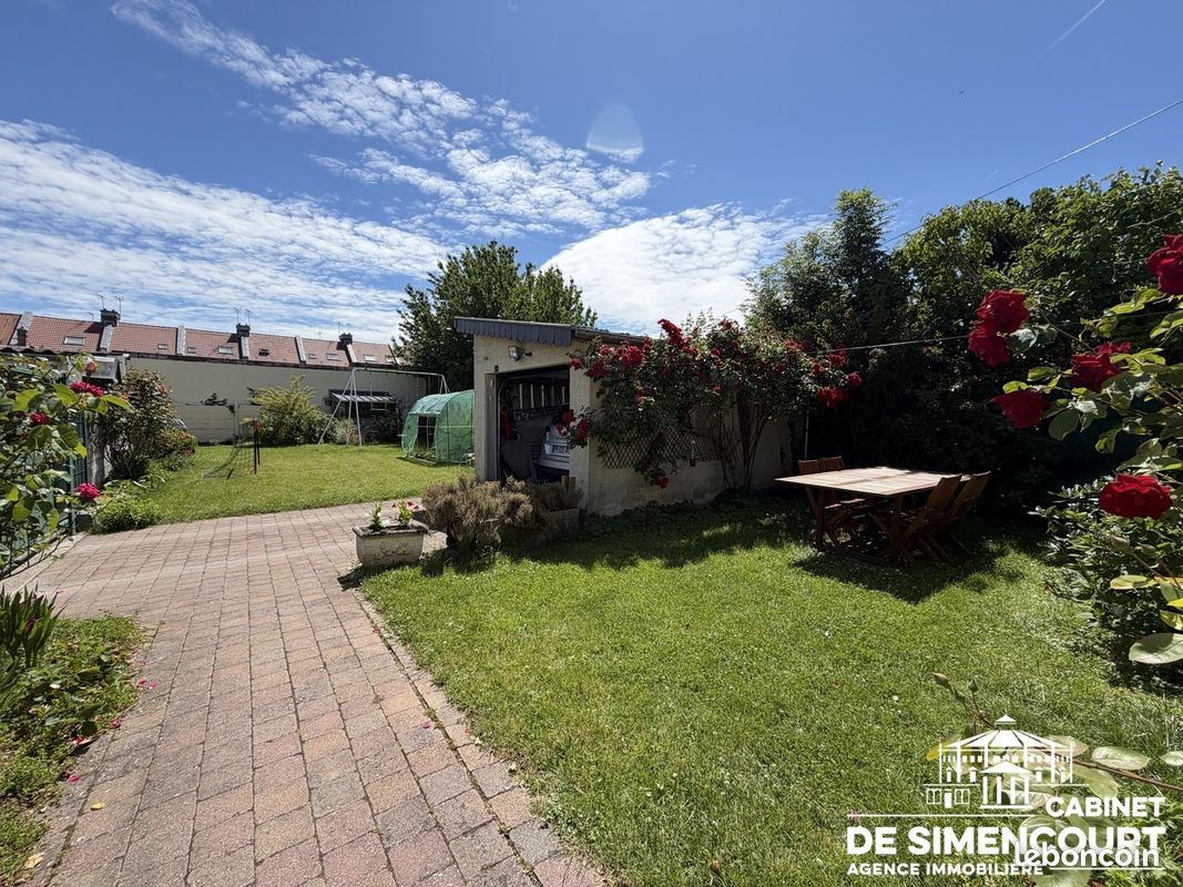 Maison 4 pièces 100 m² · à Amiens · 100 m² · 356 000 €
