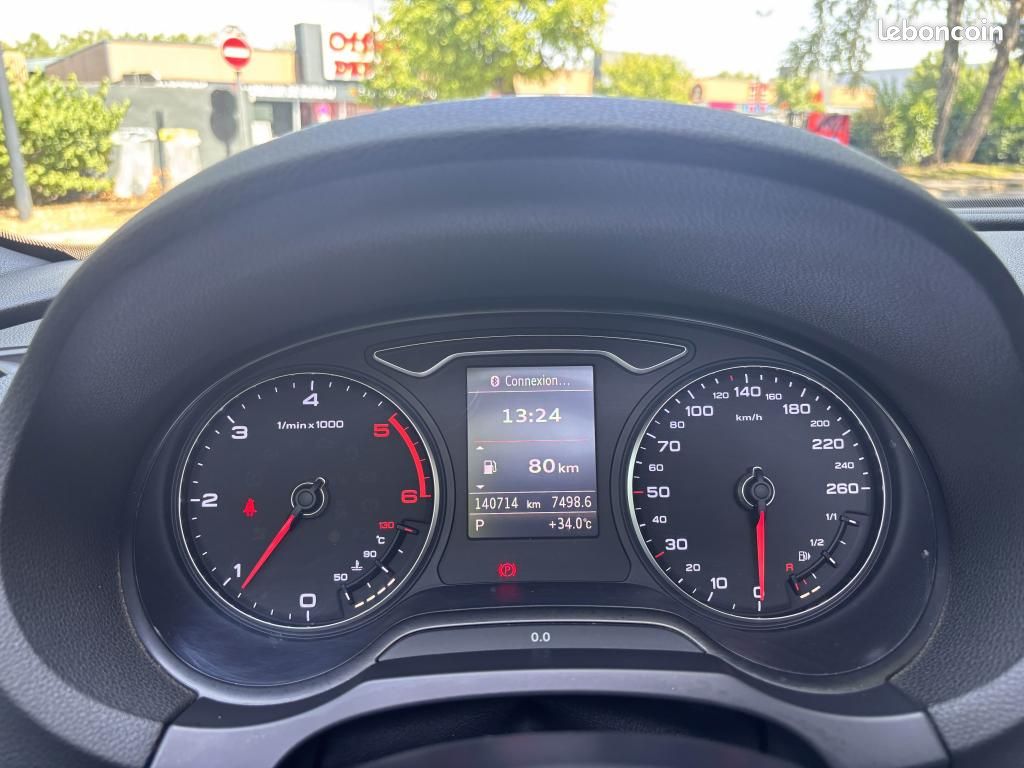 AUDI A3 Cabriolet 2.0 TDI - 150 - BV S-Tronic 8V CABRIOLET S Line (image 25)