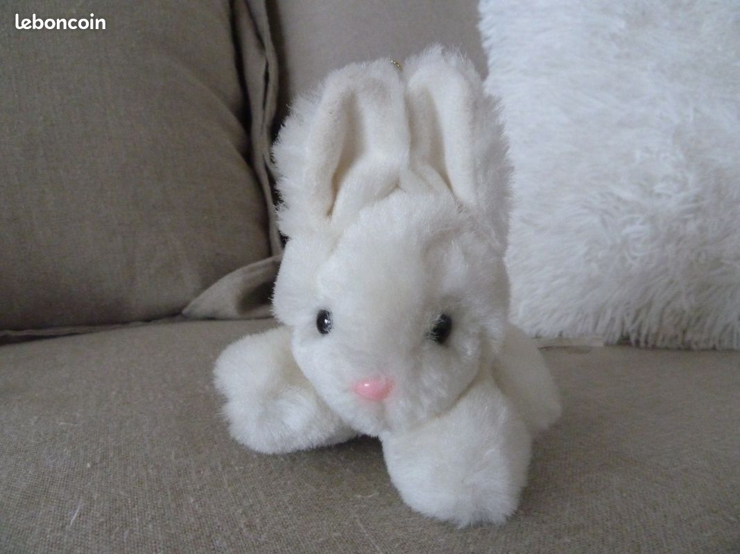 Peluche petit lapin blanc Jeux Jouets
