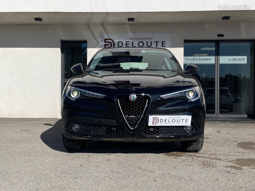 Alfa Romeo STELVIO Lusso Q4 (image 7)