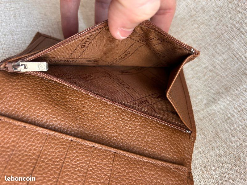 Portefeuille Long Homme Churchill En Cuir Marron - Winn International - Organizer