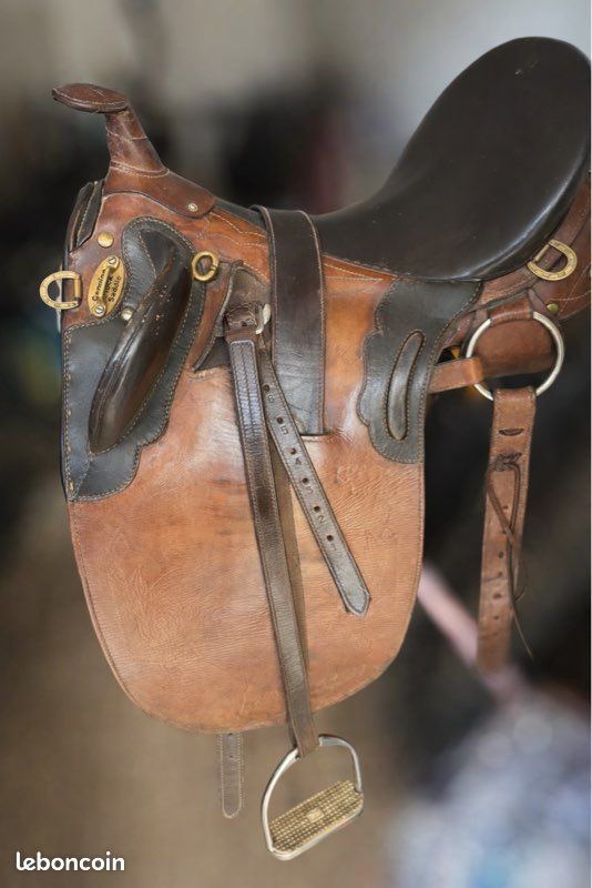 Selle de cheval australienne en cuir véritable de qualité