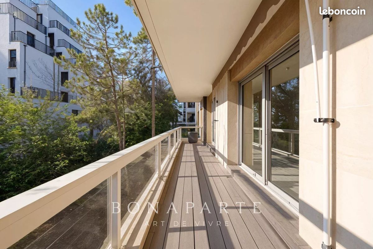 Appartement 5 pièces 148 m² · à Neuilly-sur-Seine · 148 m² · 1 300 000 €