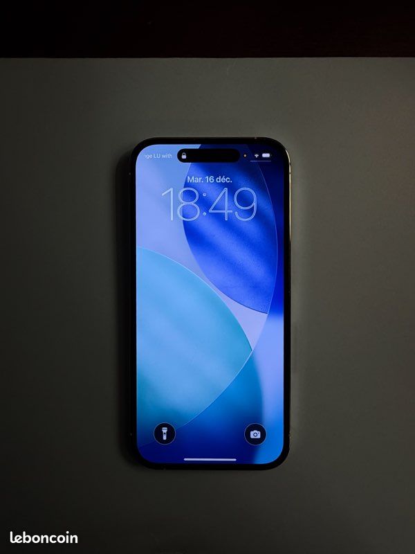 iPhone 15 Pro de 256GB con A17 Pro | Mac Center Colombia