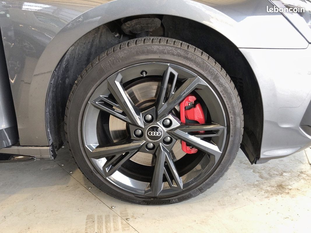 AUDI A3 Sportback 45 TFSIe 245 S tronic 6 Competition (image 9)