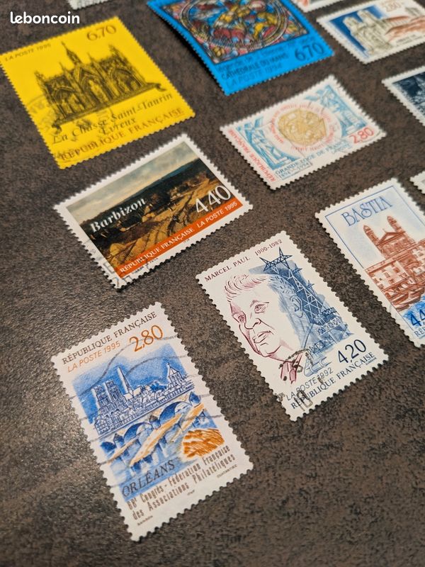 Timbres thème monuments et lieux de France (image 2)